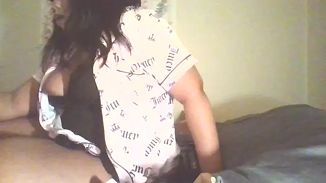 angeliquebelcali online show from May 16, 2:19 am