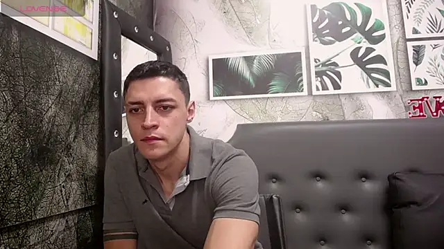 Frank Millers online show from February 21, 7:43 pm