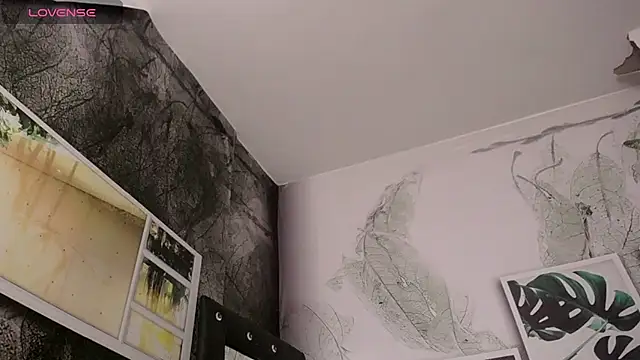 Frank Millers online show from February 22, 2:52 pm