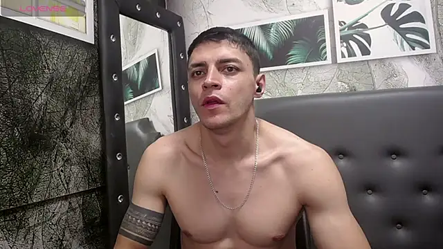 Frank Millers online show from February 25, 5:58 pm