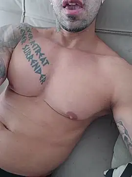 badbrown online show from October 27, 11:03 am