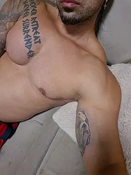 badbrown online show from March 13, 3:02 am