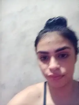 perolaa8 online show from February 18, 5:42 pm