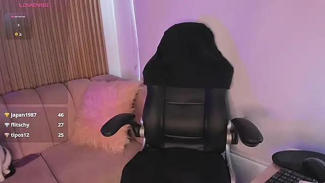 Belinda Braund online show from February 25, 5:58 pm