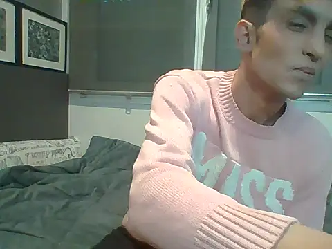 Snapshot of AssDestroyd chatting on March 16, 12:53 pm AssDestroyd online show from March 16, 12:53 pm