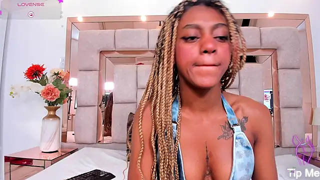 taliarussel online show from March 1, 8:31 pm