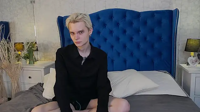 DemianEnglen online show from March 8, 8:46 pm