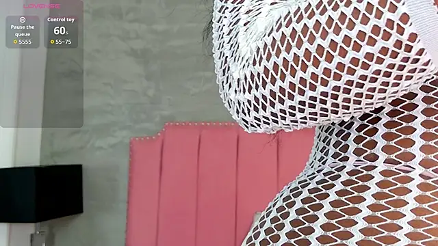 Alaia Colins online show from February 16, 11:12 pm