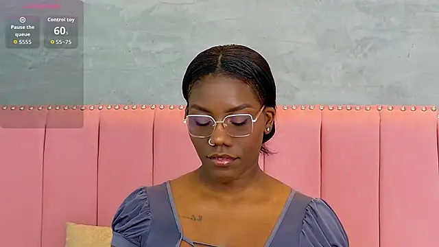 Alaia Colins online show from February 20, 11:38 pm