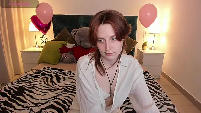 Snapshot of Jiffyyo chatting on March 11, 8:42 pm Jiffyyo online show from March 11, 8:42 pm