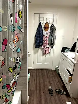 I am babydoll online show from November 4, 4:00 am