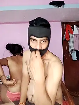 USHA BHABHI online show from April 14, 11:00 pm