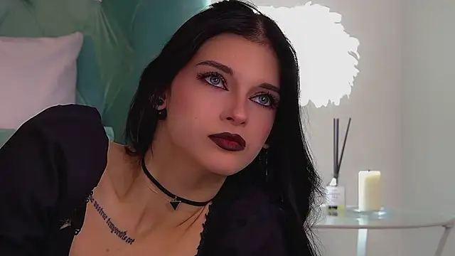 Snapshot of BeverlyMost chatting on September 13, 9:20 am BeverlyMost online show from September 13, 9:20 am