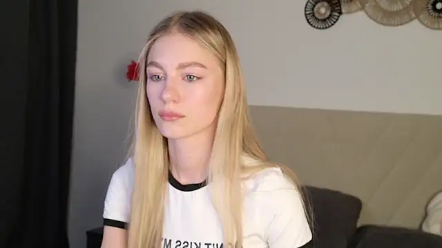 GabriellaOlsen online show from March 14, 5:51 pm