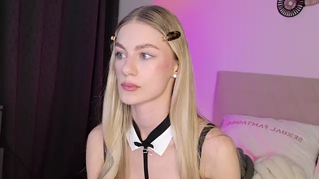 GabriellaOlsen online show from March 31, 2:39 pm