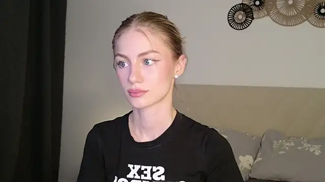 GabriellaOlsen online show from May 31, 4:47 pm