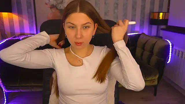 AureliaBliss  online show from February 5, 7:20 pm