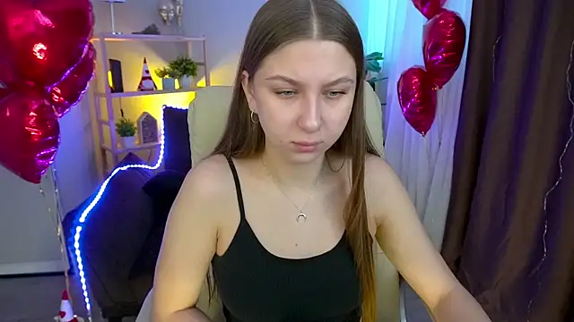 AureliaBliss  online show from February 18, 2:16 pm