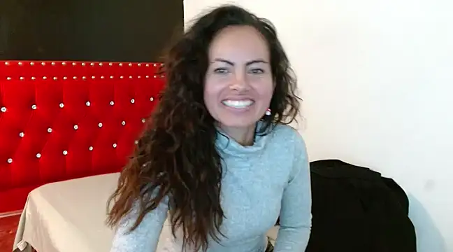 ShairaMarss online show from March 17, 8:19 pm