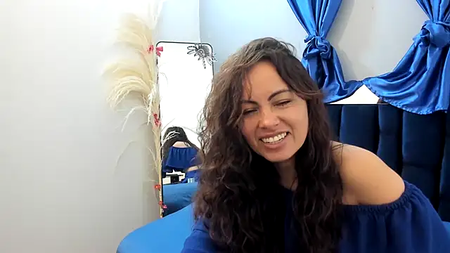 ShairaMarss online show from December 18, 2:23 pm