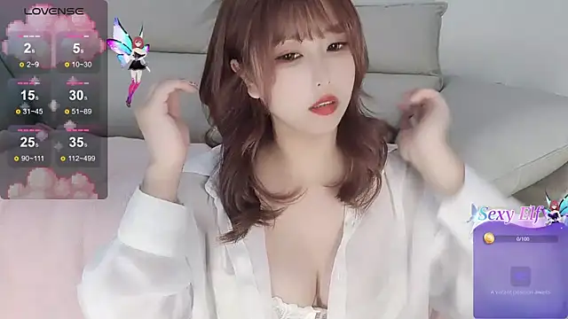 Snapshot of tunestar chatting on February 14, 12:35 pm tunestar online show from February 14, 12:35 pm