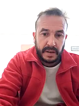 Snapshot of wapo100x100 chatting on January 23, 12:52 pm wapo100x100 online show from January 23, 12:52 pm