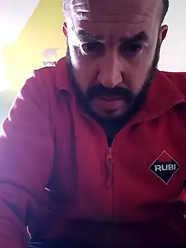 Snapshot of wapo100x100 chatting on February 10, 1:11 pm wapo100x100 online show from February 10, 1:11 pm