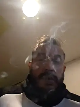 Snapshot of wapo100x100 chatting on March 16, 11:25 pm wapo100x100 online show from March 16, 11:25 pm