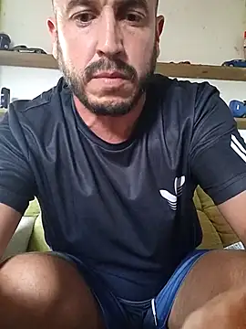 Snapshot of wapo100x100 chatting on October 11, 3:32 pm wapo100x100 online show from October 11, 3:32 pm