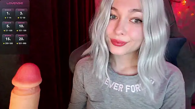 Snapshot of Ohmy_Nora_ chatting on November 5, 9:26 pm Ohmy Nora online show from November 5, 9:26 pm