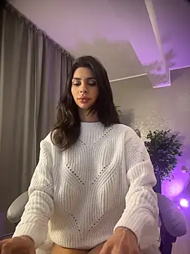 AmeliaMaris online show from December 4, 7:44 pm