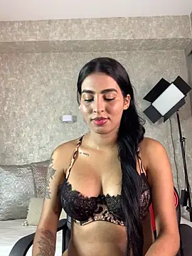 Snapshot of genesissara chatting on May 3, 2:17 am genesissara online show from May 3, 2:17 am
