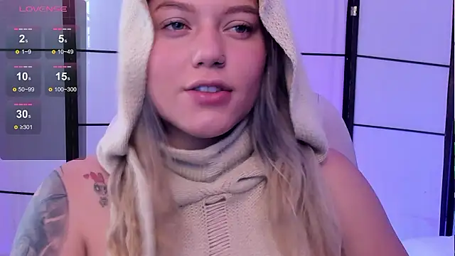 alaia greyy online show from March 17, 3:37 pm