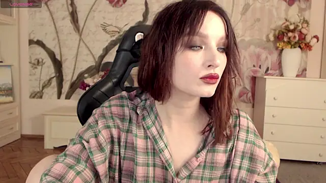 BritneyBarker online show from November 18, 7:29 pm