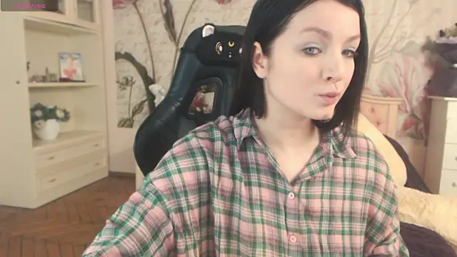 BritneyBarker online show from February 26, 5:06 am