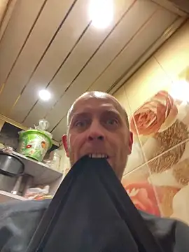 MaxDevilWhite online show from February 17, 7:16 am