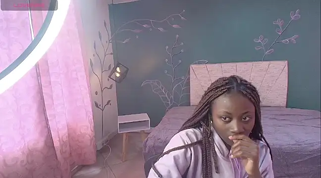 Snapshot of Sara_Naugty chatting on March 20, 11:49 am Sara Naugty online show from March 20, 11:49 am