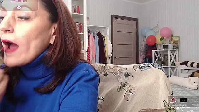 Soffya Soy online show from May 1, 8:13 pm