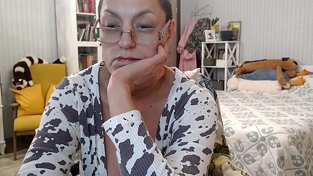 Soffya Soy online show from May 30, 7:11 pm