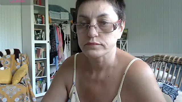 Soffya Soy online show from July 15, 4:07 am