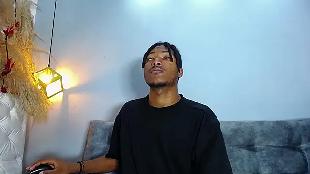 Snapshot of xxxhotbbc chatting on March 16, 11:38 am xxxhotbbc online show from March 16, 11:38 am