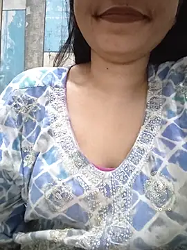 Snapshot of cute_IndianBabe chatting on July 20, 3:10 am cute IndianBabe online show from July 20, 3:10 am