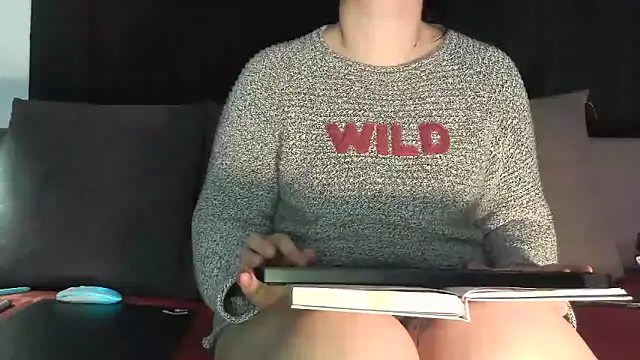 bunnyfox420 online show from March 6, 11:12 pm