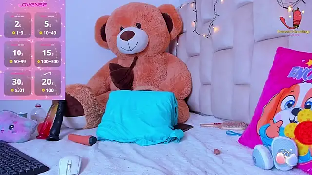 Sexy valgirl online show from January 28, 1:39 am