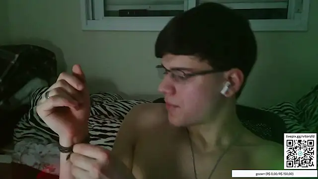 vitorsafado19 online show from October 16, 2:12 am