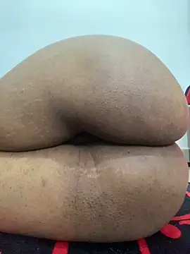 Charlotte bronxxx online show from March 7, 4:11 pm