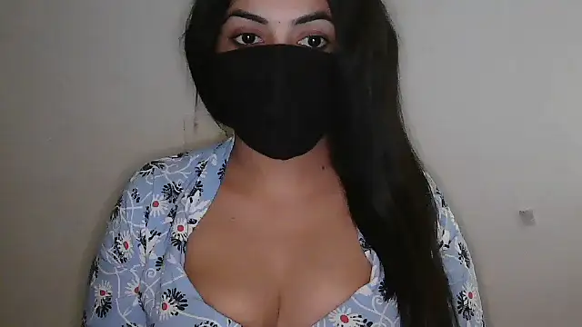 Snapshot of Reddy_Trisha chatting on March 25, 1:28 pm Reddy Trisha online show from March 25, 1:28 pm