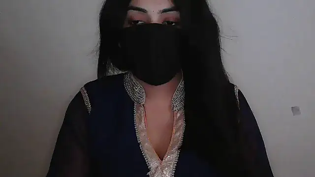 Snapshot of Reddy_Trisha chatting on March 26, 10:43 am Reddy Trisha online show from March 26, 10:43 am