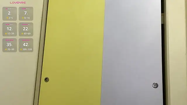 Snapshot of Kkeaiio-11 chatting on January 26, 1:36 pm Kkeaiio-11 online show from January 26, 1:36 pm