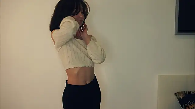 VeronaCritchlow online show from February 2, 1:52 pm